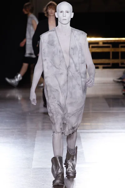 Look 6